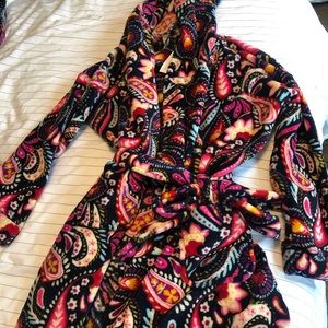 COPY - Vera Bradley fleece robe